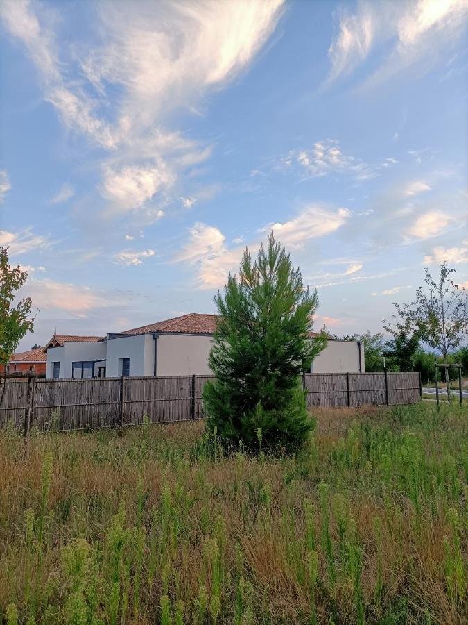 Suite Privative De 28M2 Climatisee, Proche Plage Et Commerces Audenge Buitenkant foto